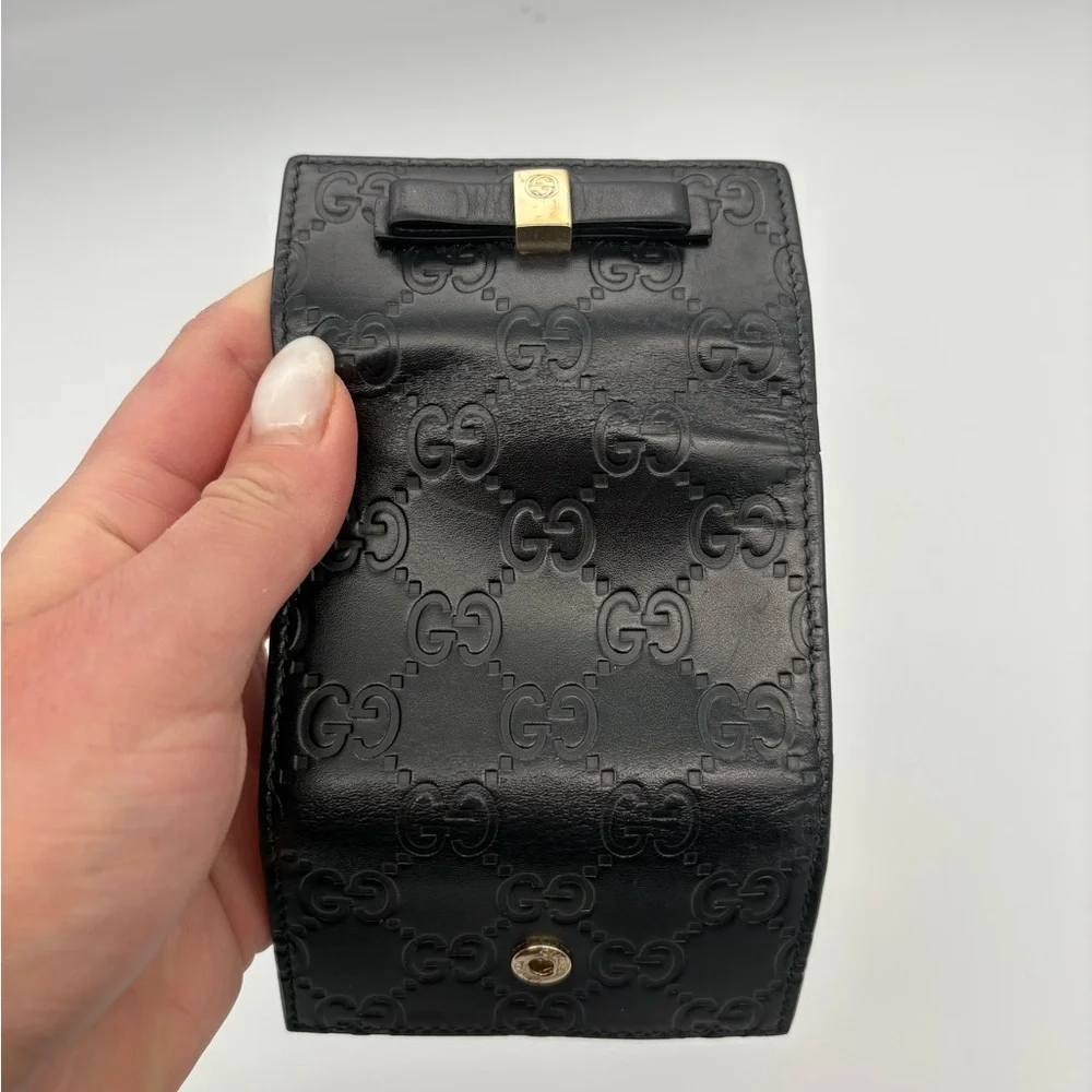 Gucci Black Leather Key Holder with Gold Hardware